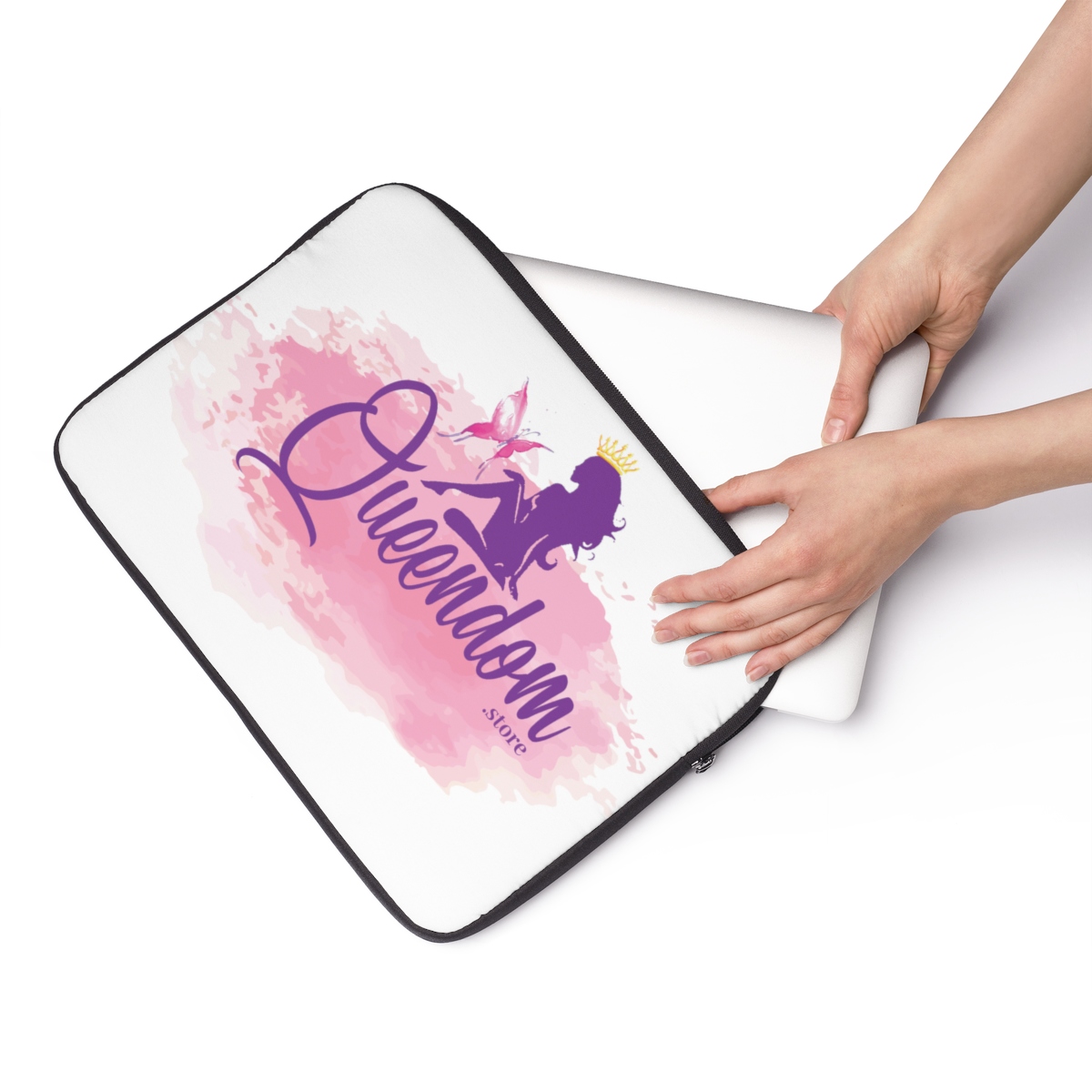 Queendom Laptop Sleeve - Image 4